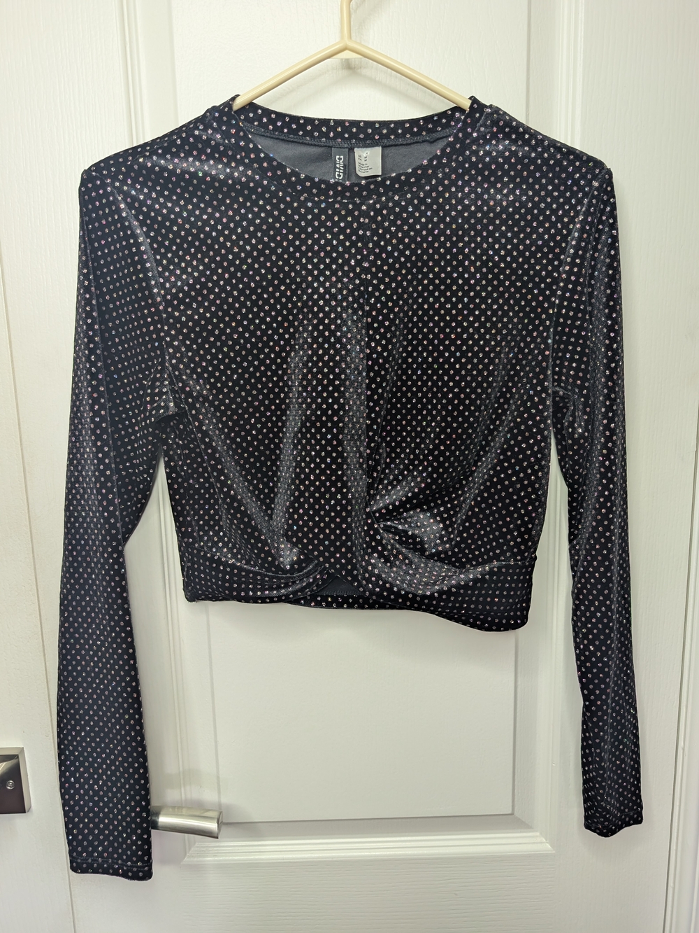Black Long-Sleeve Twist Front Crop Top with Sparkly Dot Print